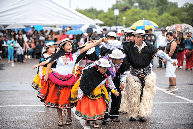 Families Celebrate Ecuador’s Independence with Music, Food and Dance